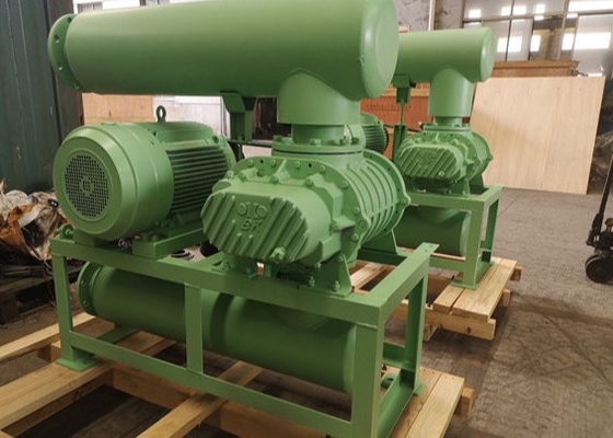 1500 دورة في الدقيقة Tri Lobe Roots Blower 80Kpa ارتفاع ضغط لتربية الأحياء المائية