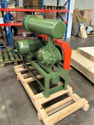 DN100 (4"), منفاخ جذري للضغط السلبي بسرعة تتراوح من 700 إلى 1500 دورة في الدقيقة لمعالجة المياه