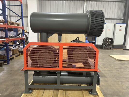 مصفف الفص الدوار ذو جذور مع تصميم ثلاثي الفص وتبريد المياه لتحسين الأداء في التطبيقات الصناعية