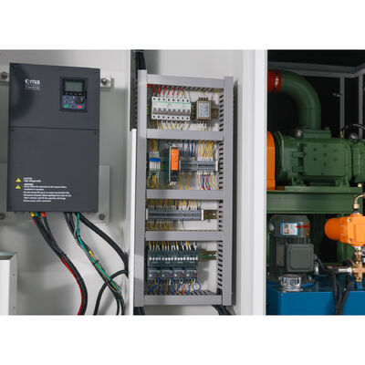 BLG360RB-II100-150 Kpa الضغط،101.2-196.4m3/min تدفق الهواء، 1800-3100 RPM السرعة، متكاملة سكيدي-تثبيت ذكي المسمار المنفخ